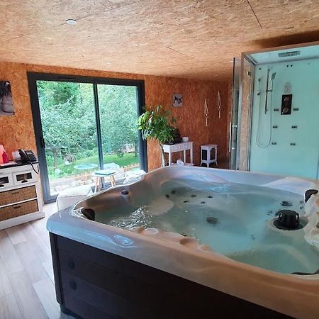 La Fresnaie : Chambres ,Table D'Hotes & Spa Tille ภายนอก รูปภาพ